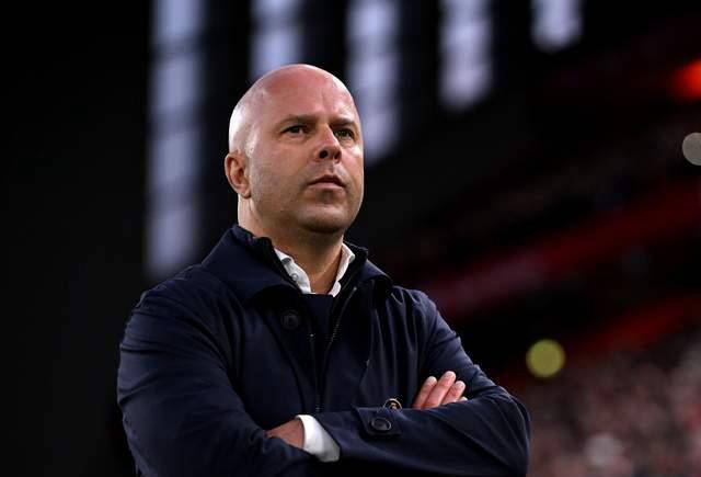 安菲尔德遭重创!利物浦欧冠连续三场大败,冠军主帅斯洛特下课危机加剧