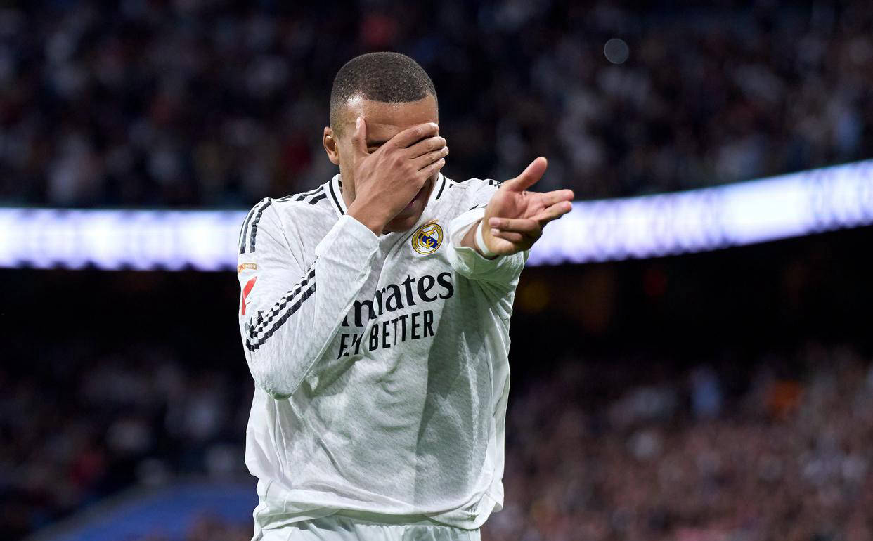 姆巴佩或打止痛针强势回归西超杯决赛:团队精神还是个人主义的体现?